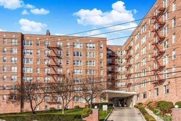 333 Bronx River Road - Photo 1