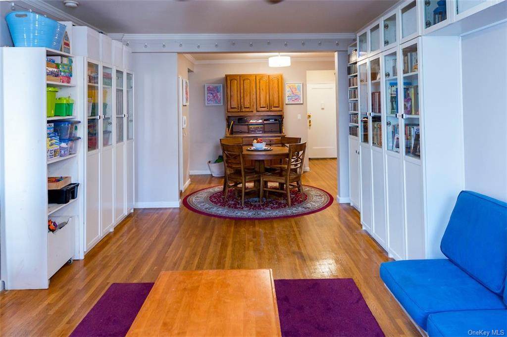 675 Academy Street - Photo 1
