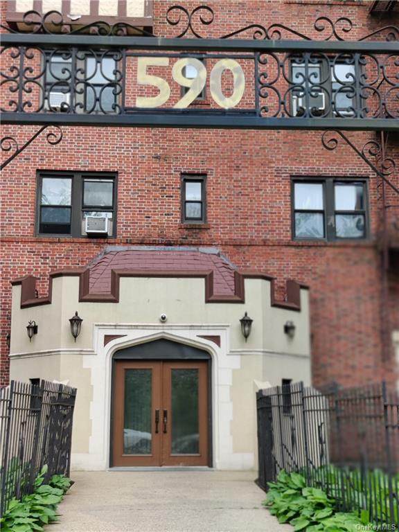 590 3rd Street - Photo 1