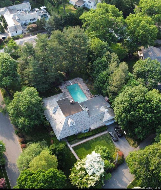58 Sulgrave Road - Photo 1