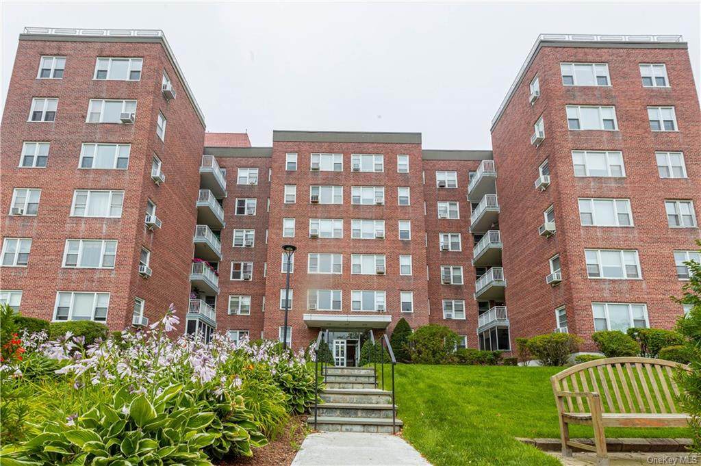 1255 North Avenue - Photo 1