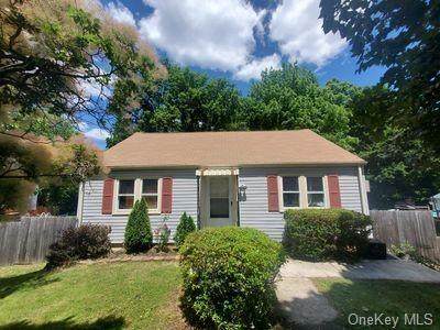20 Hilltop Drive - Photo 1
