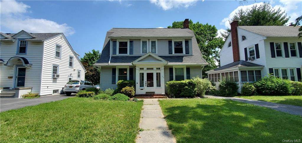 150 Hooker Avenue - Photo 1
