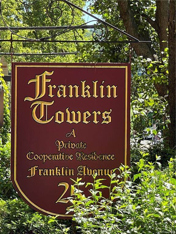 25 Franklin Avenue - Photo 1