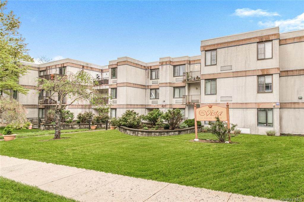 421 Broadway - Photo 1