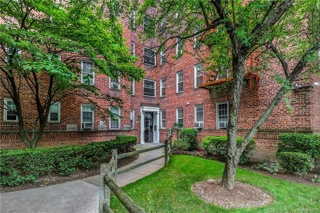 766 Bronx River Road - Photo 1