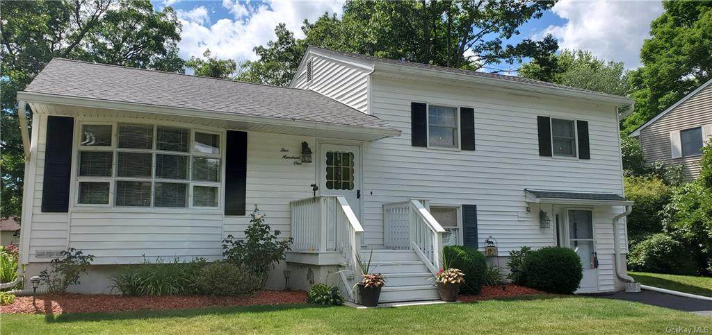 501 Upper Avenue - Photo 1
