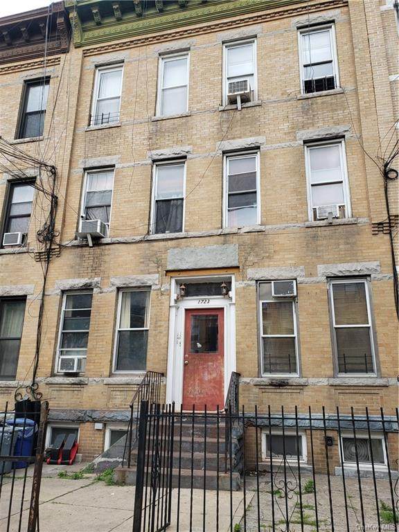 1723 Menahan Street - Photo 1