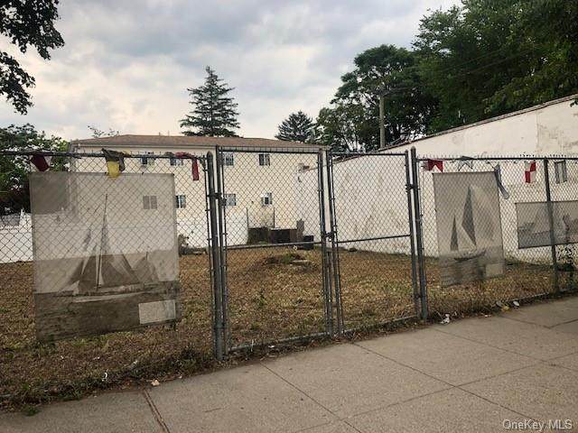 266 City Island Avenue - Photo 1