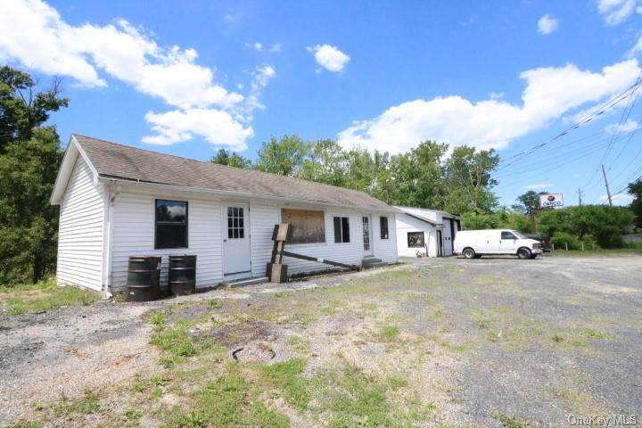 518 Bloomingburg Road - Photo 1