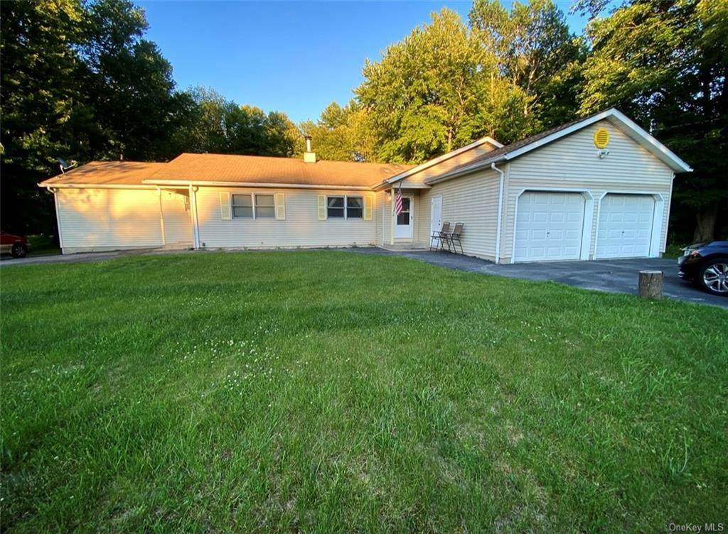 7 Greenshire Way - Photo 1