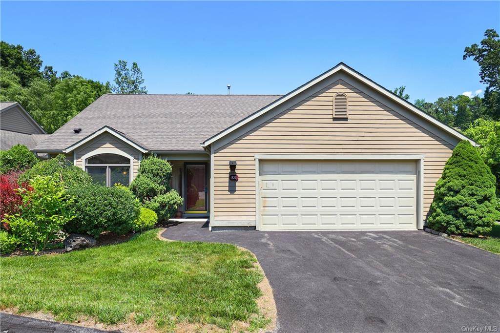 831 Heritage Hills - Photo 1