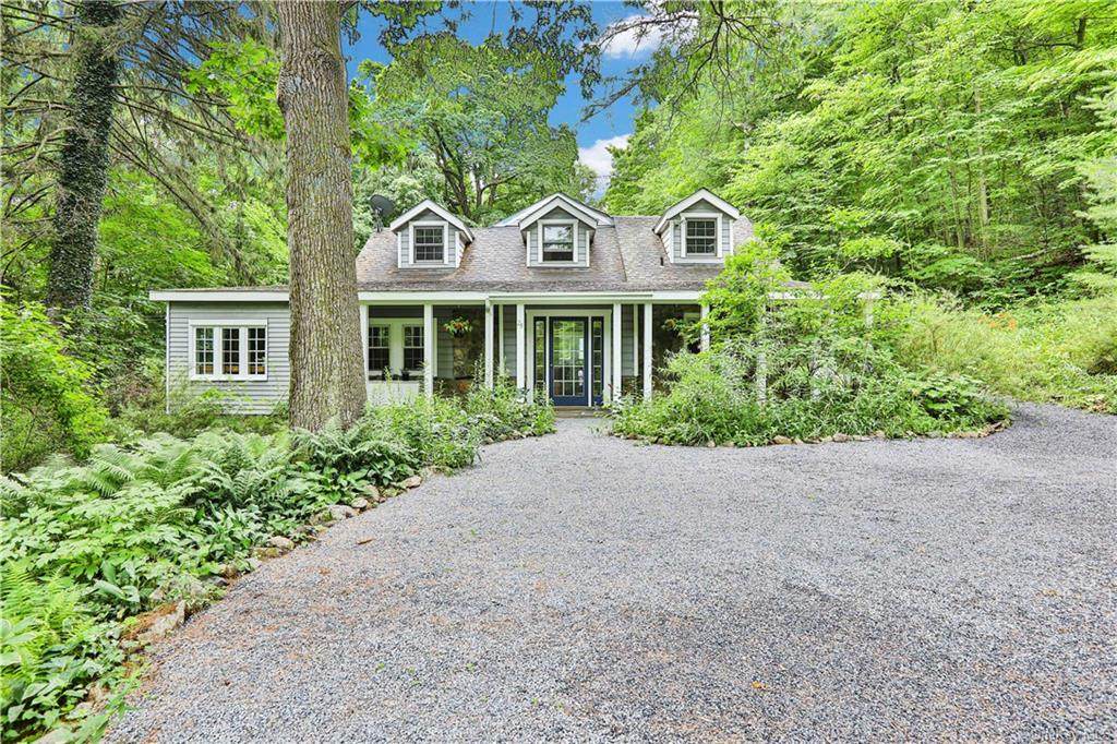 28 Roessel Road - Photo 1
