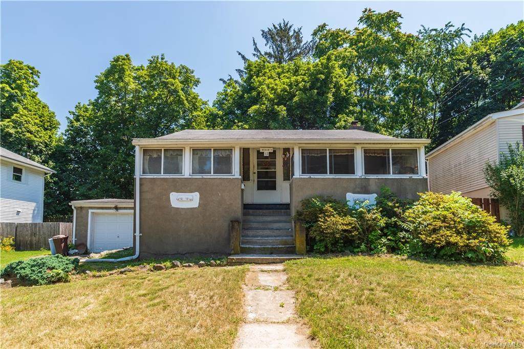 11 Holts Lane - Photo 1