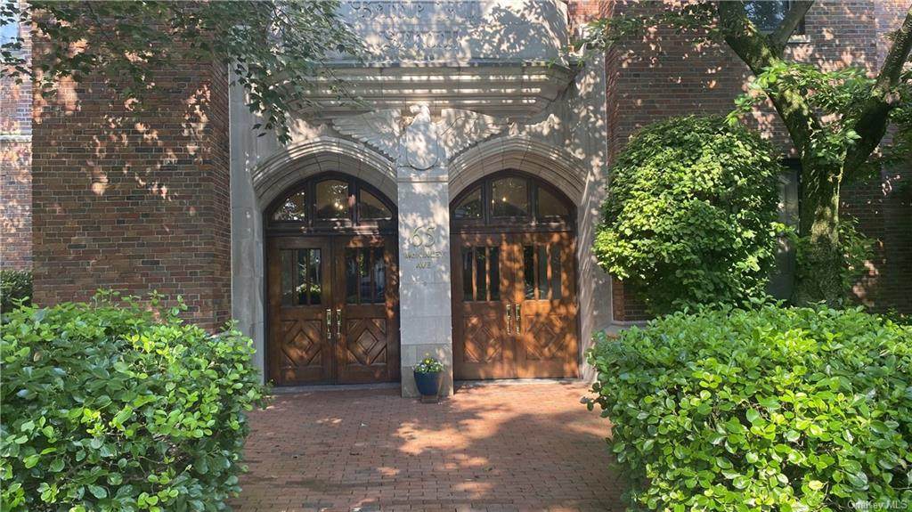 65 Mckinley Avenue - Photo 1