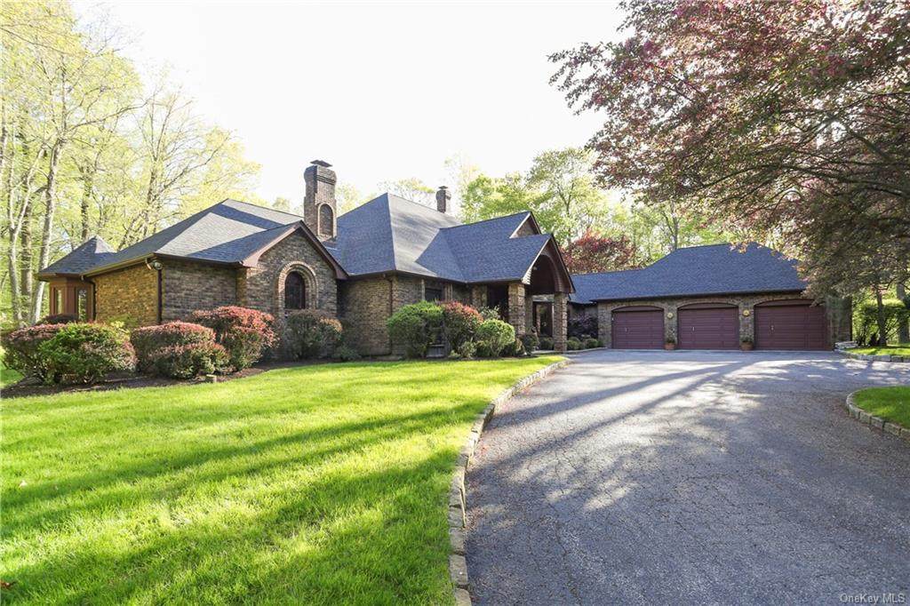 7 Mountain Laurel Drive - Photo 1