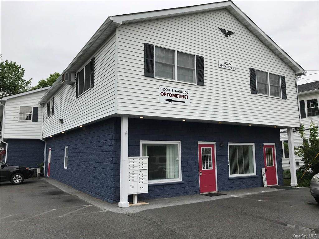 1071 Main Street - Photo 1