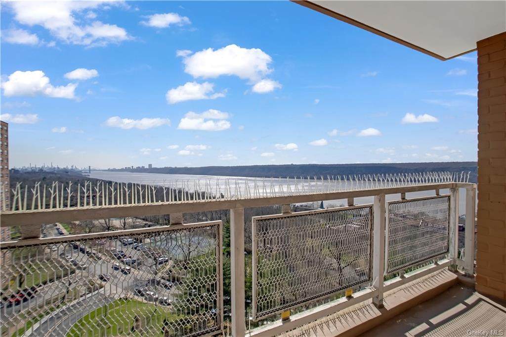 5900 Arlington Avenue - Photo 1
