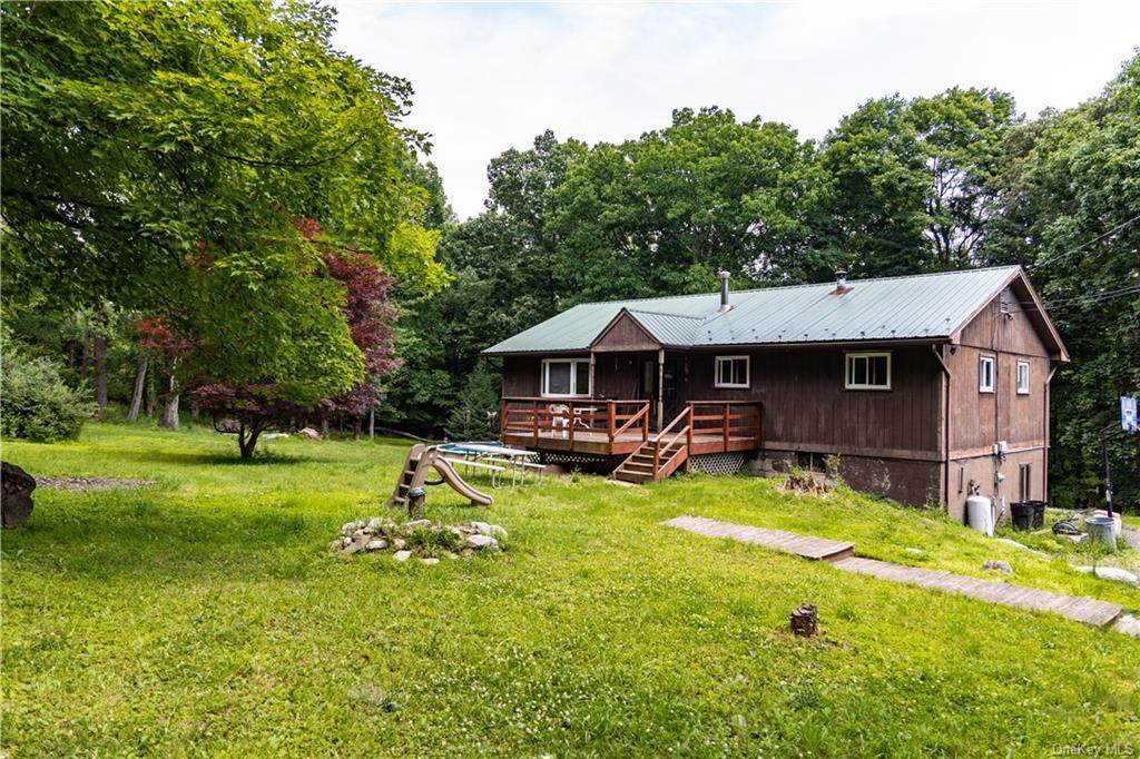 23 Shawanga Lodge Road - Photo 1
