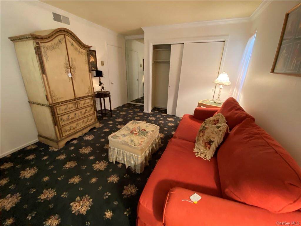 188 Heritage Hills - Photo 1