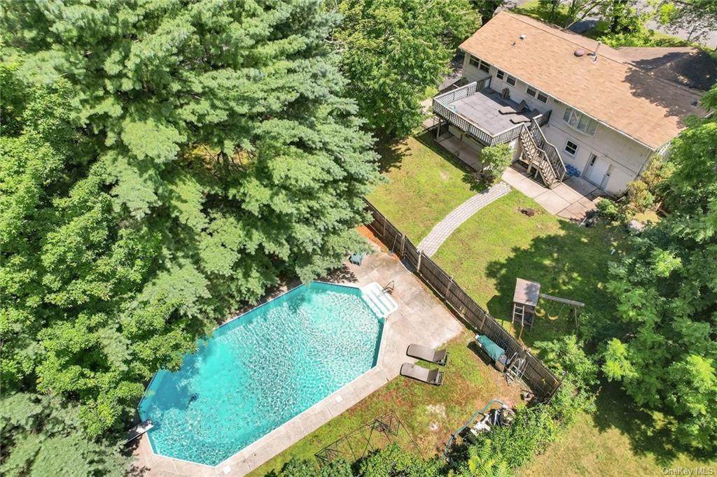10 Melaney Drive - Photo 1