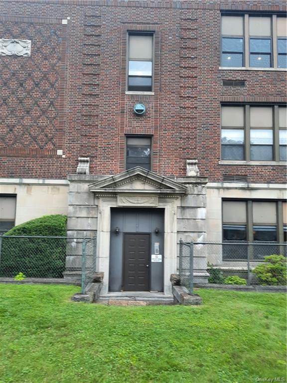 60 Kensico Road - Photo 1