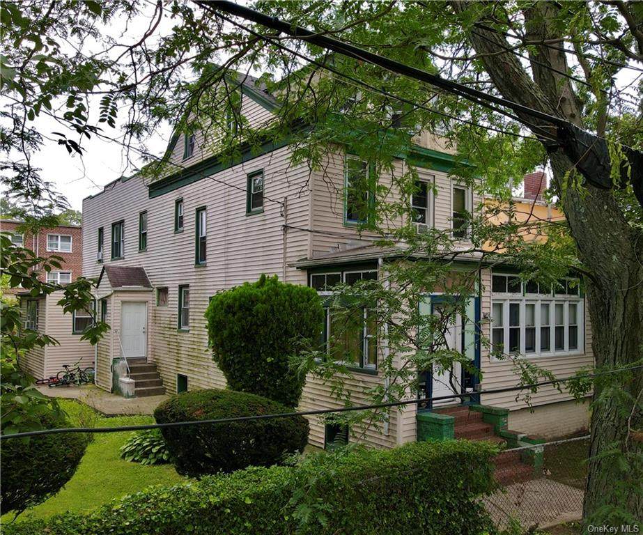 323 7th Avenue - Photo 1