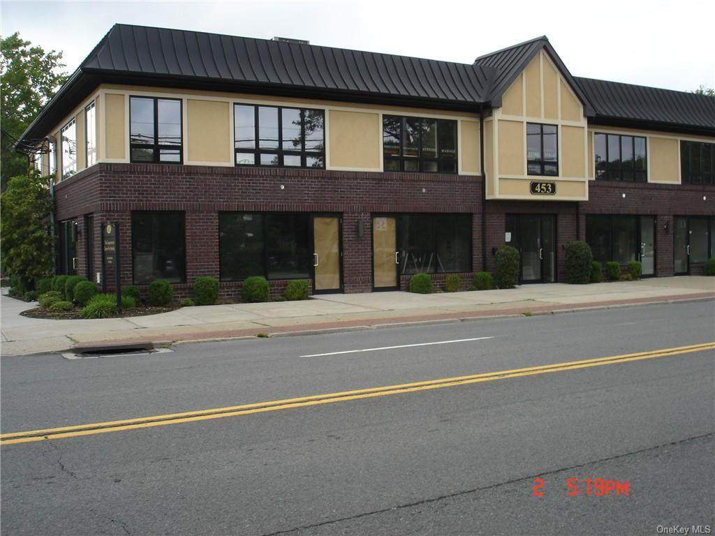 453 White Plains Road - Photo 1
