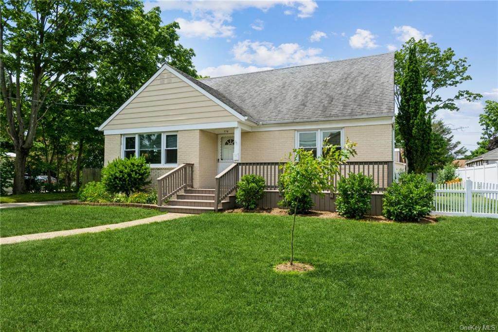 776 Taft Street - Photo 1