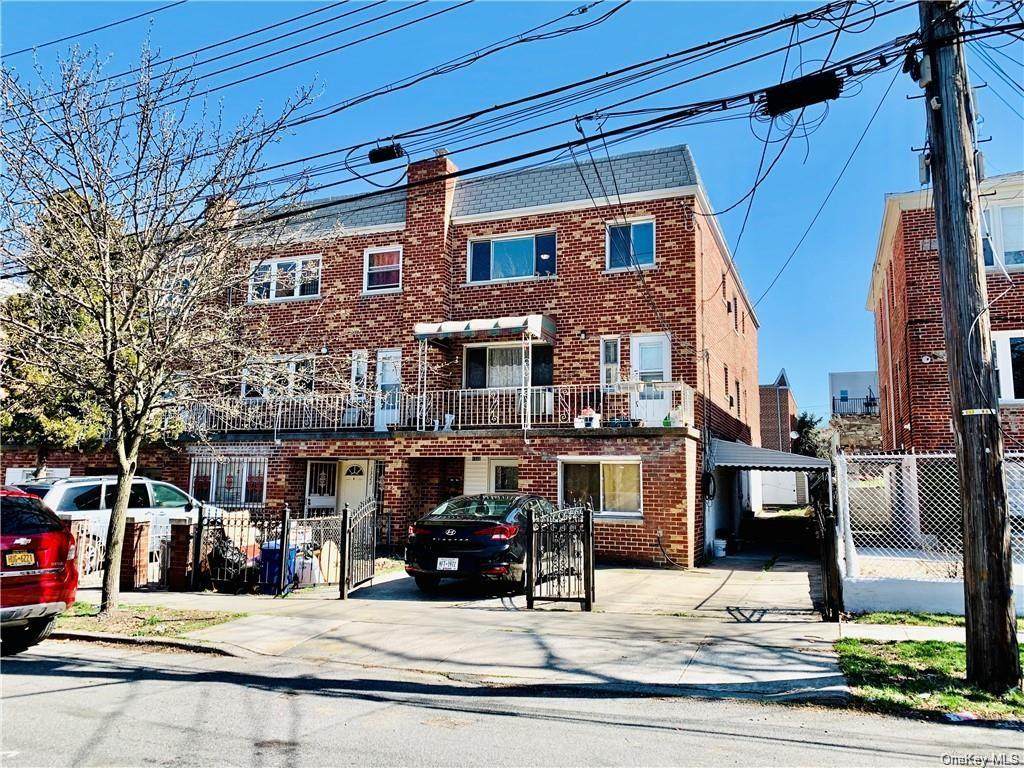 1320 Vreeland Avenue - Photo 1
