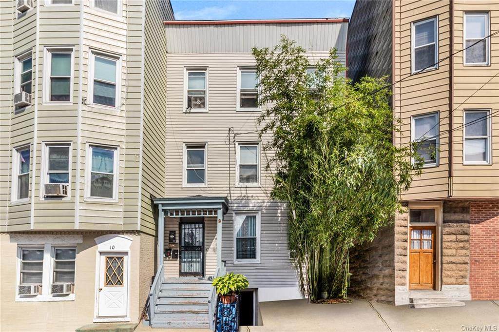 8 Mulberry Street - Photo 1