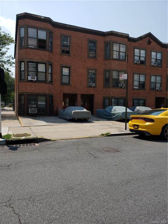 901 Elder Avenue - Photo 1