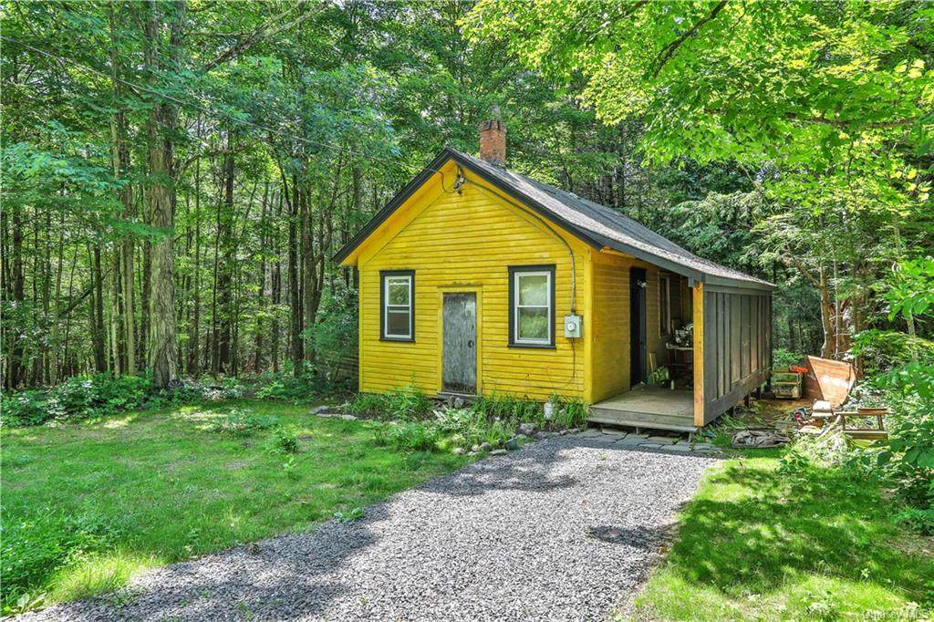 67 Katzman Road - Photo 1