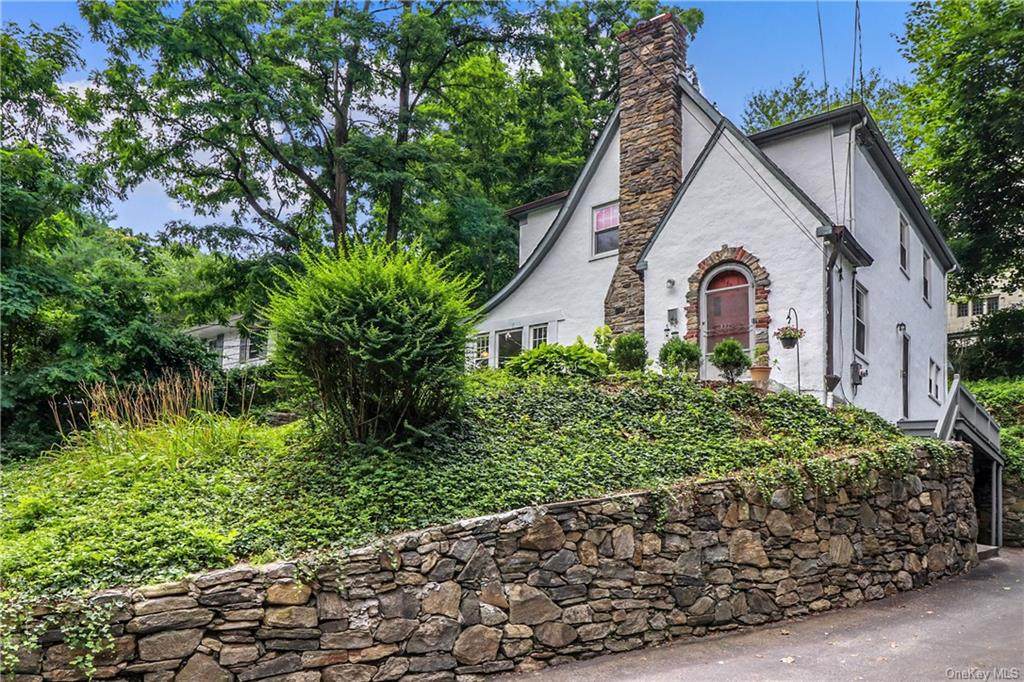 1179 Post Road - Photo 1