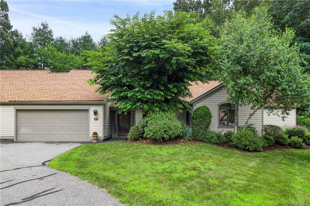 625 Heritage Hills - Photo 1