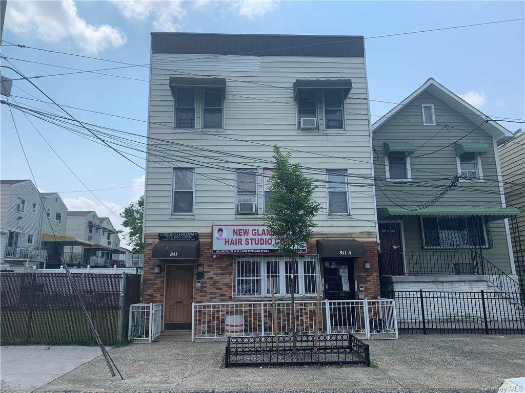 841 Castle Hill Avenue - Photo 1