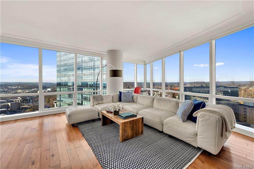 1 Renaissance Square - Photo 1