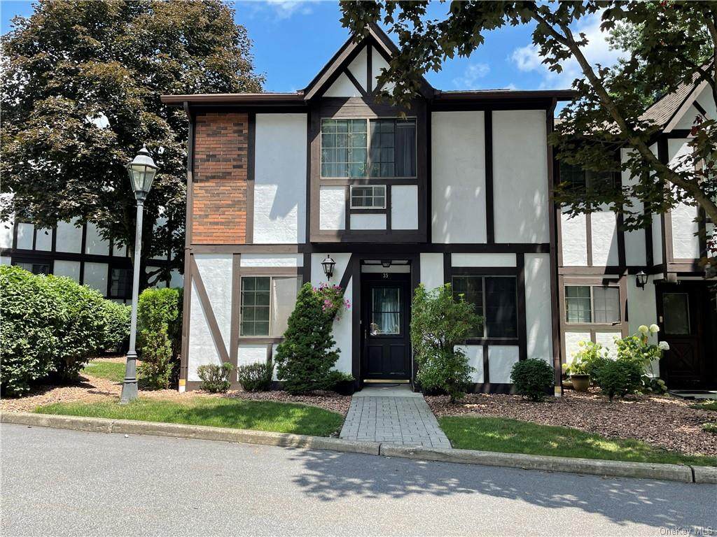 35 Brittany Drive - Photo 1