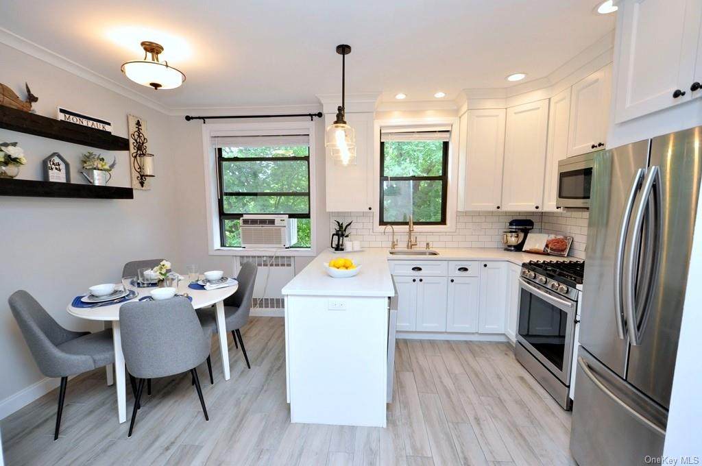 67 Rockledge Road - Photo 1