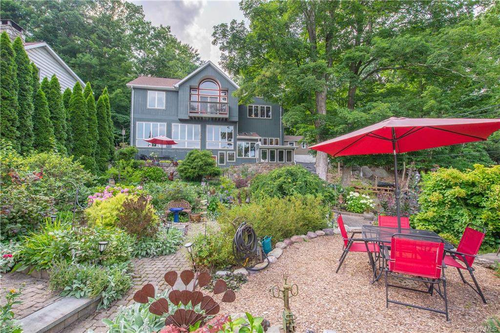 131 Lake Shore Road - Photo 1