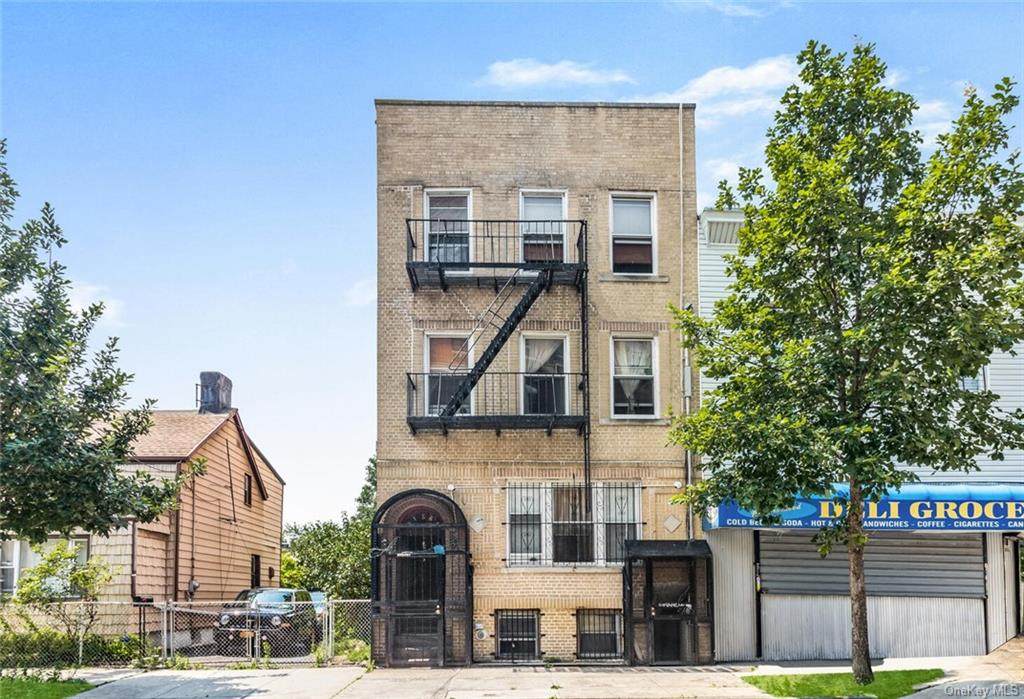 1565 Saint Peters Avenue - Photo 1
