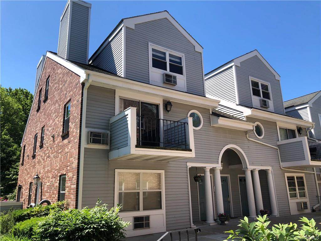 36 Greenridge Avenue - Photo 1