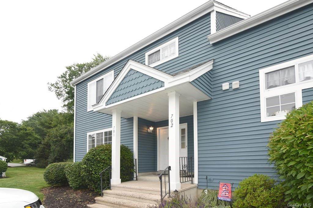 701 Bentley Court - Photo 1