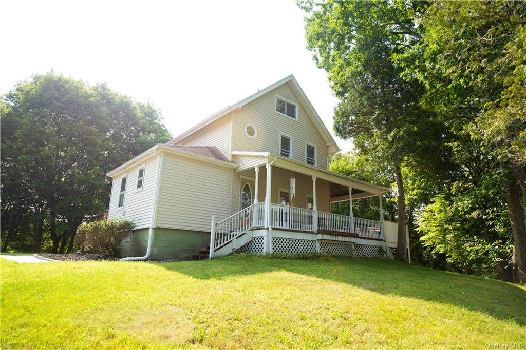 87 Grand Street - Photo 1