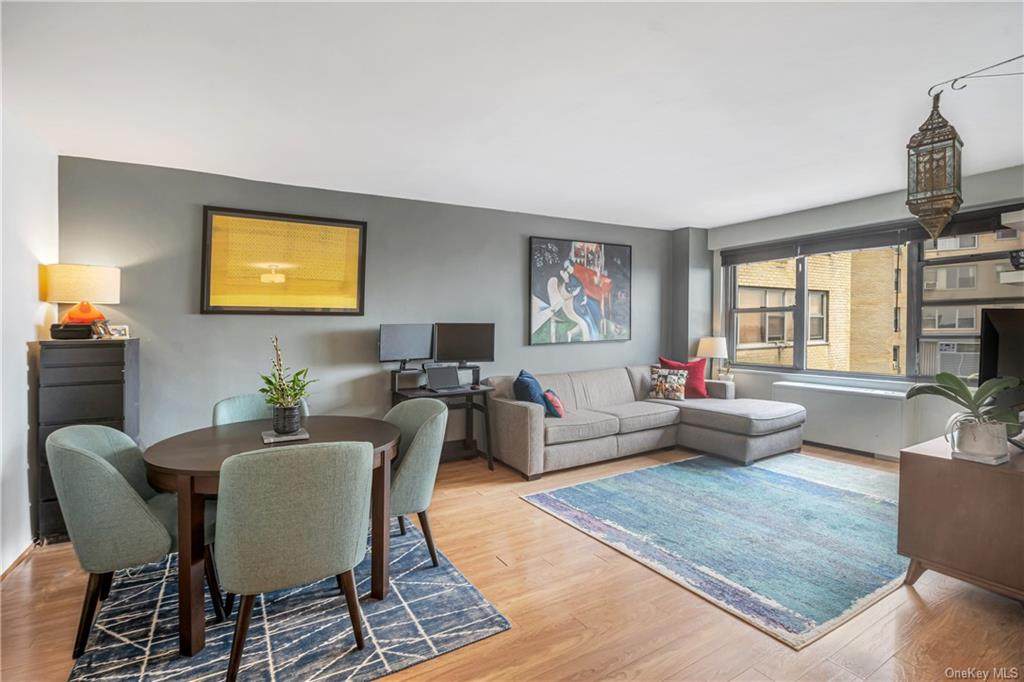 1020 Grand Concourse - Photo 1