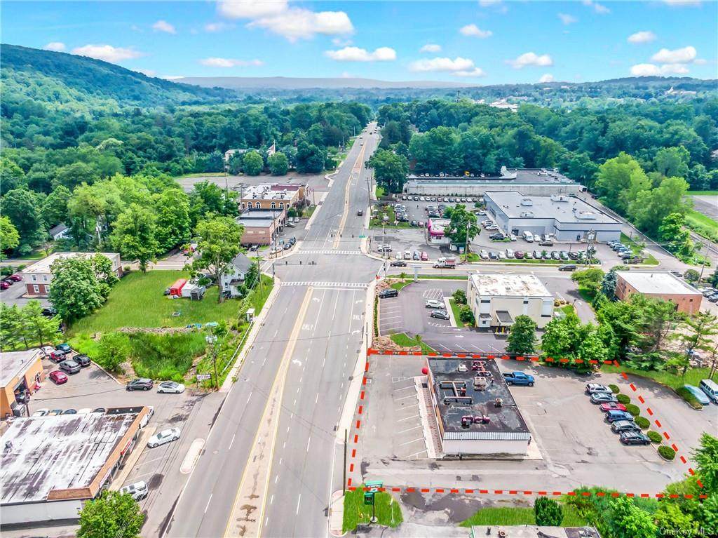 588 Route 303 - Photo 1