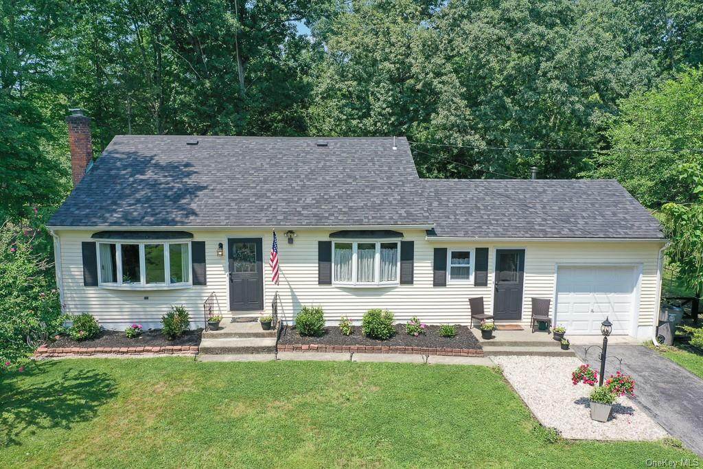 71 Sleight Plass Road - Photo 1