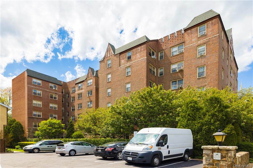 151 Centre Avenue - Photo 1