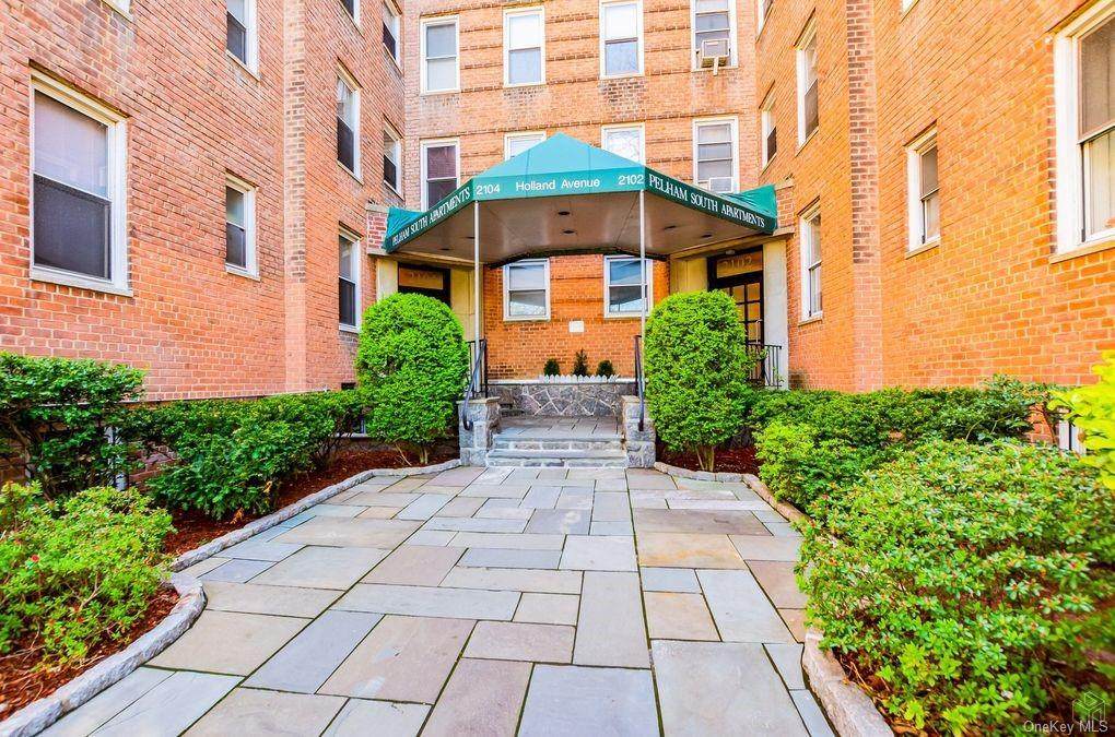 2102 Holland Avenue - Photo 1