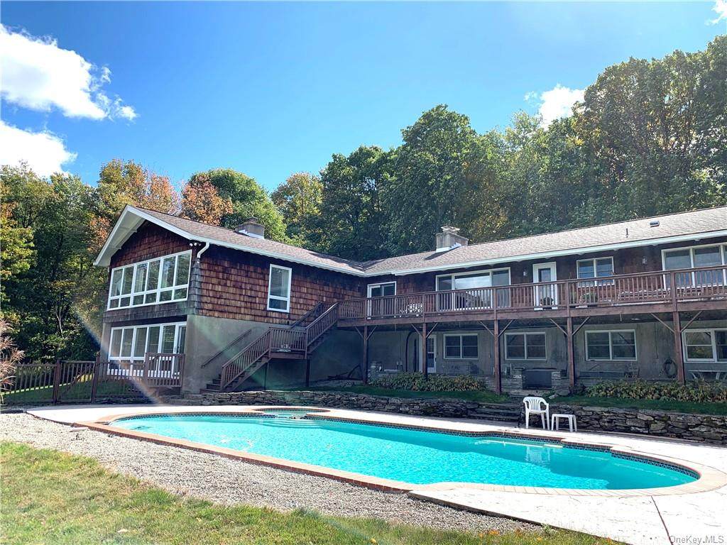 7 Vik Drive - Photo 1